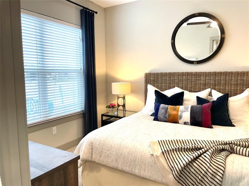 401 West 25th Street, Unit 1407 Houston, TX 77008 - Photo 5 of 43