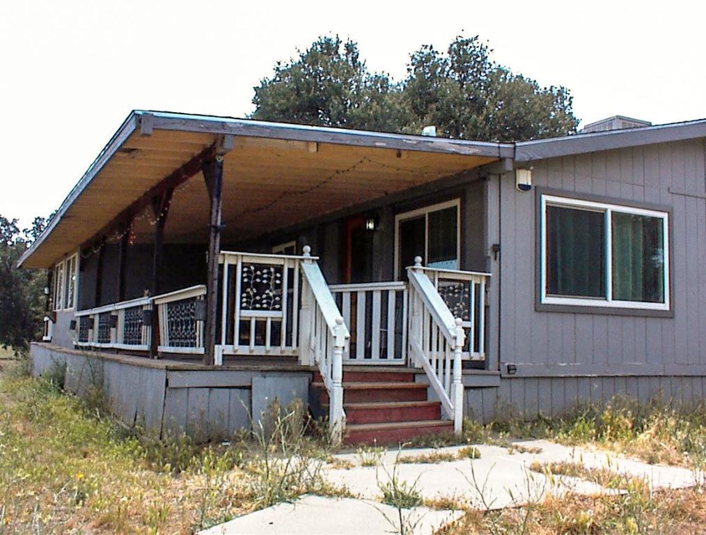32351 Indian Guide Road Squaw Valley, CA 93675 - Photo 4 of 35