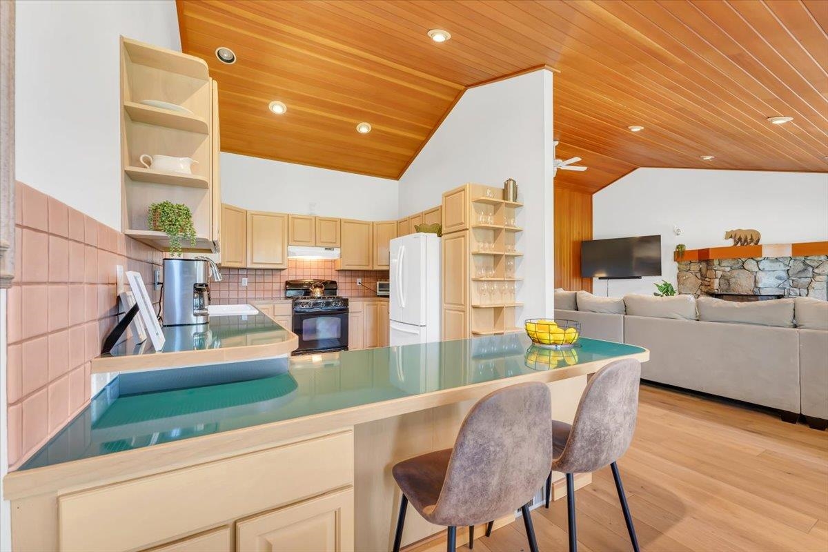 13342 Ski View Loop Truckee, CA 96161 - Photo 13 of 21