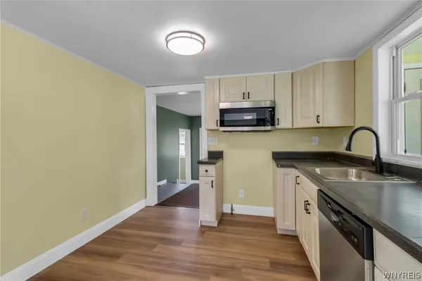 $179,900 | 1030 Brant Farnham Road, Brant, NY 14081