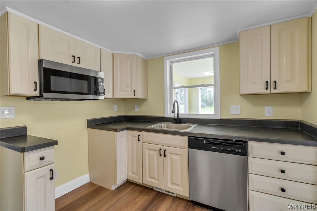 1030 Brant Farnham Road Brant, NY 14081 - Photo 15 of 39