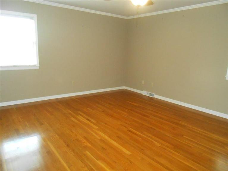 904 Albany Road Lexington, KY 40502 - Photo 13 of 34 Photo 13