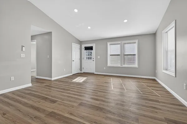 $349,999 | 598 Main Street, Sanford, ME 04083