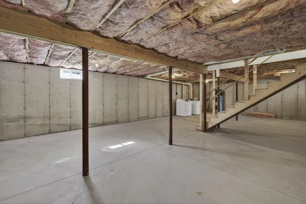 $349,999 | 598 Main Street, Sanford, ME 04083