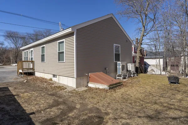 $349,999 | 598 Main Street, Sanford, ME 04083