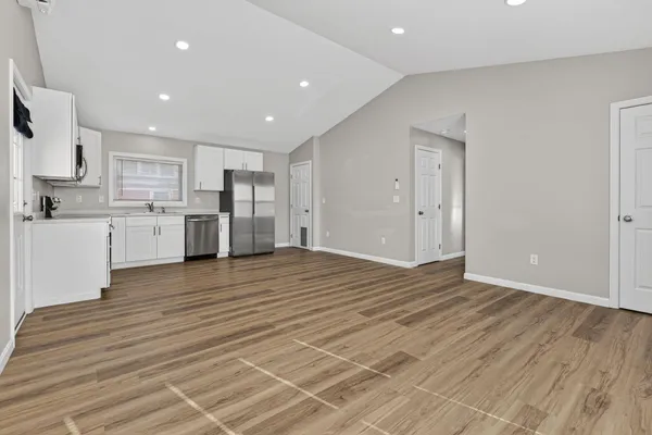 $349,999 | 598 Main Street, Sanford, ME 04083