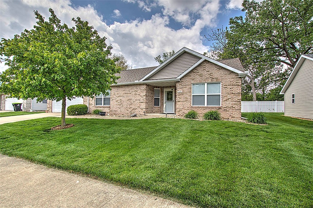625 North Scovill Court Decatur, IL 62522 - Photo 8 of 28 Gallery Image 8