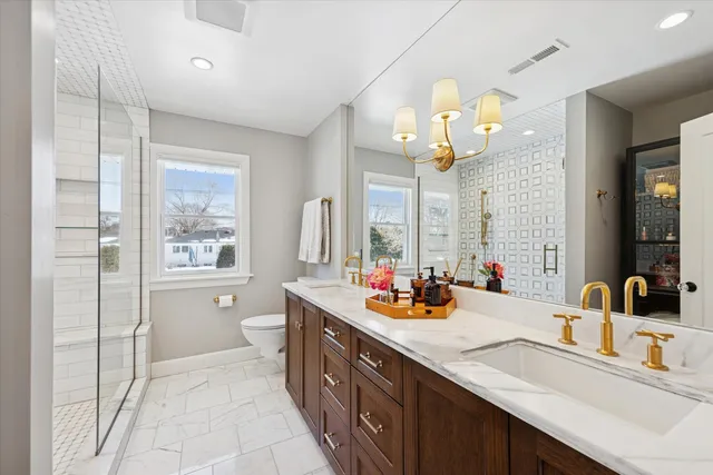 $1,275,000 | 857 Euclid Avenue, Elmhurst, IL 60126