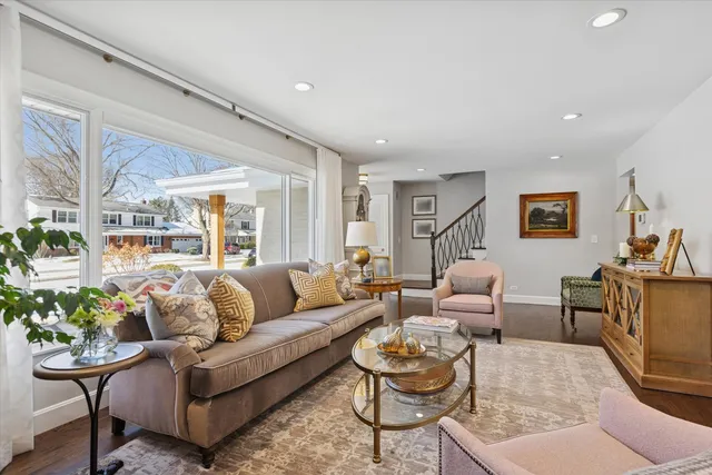 $1,275,000 | 857 Euclid Avenue, Elmhurst, IL 60126