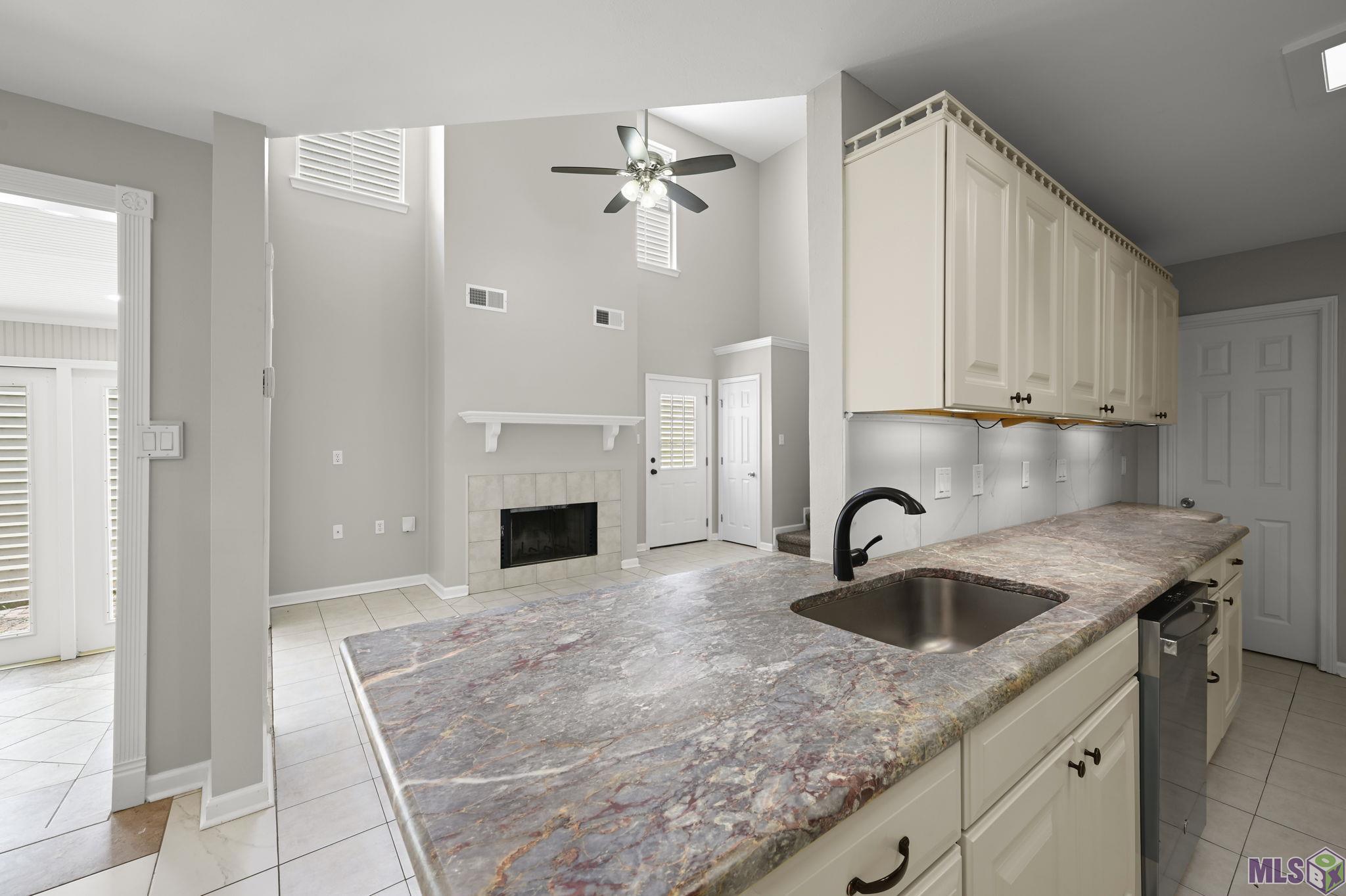 5050 Stumberg Lane Baton Rouge, LA 70816 - Photo 11 of 27