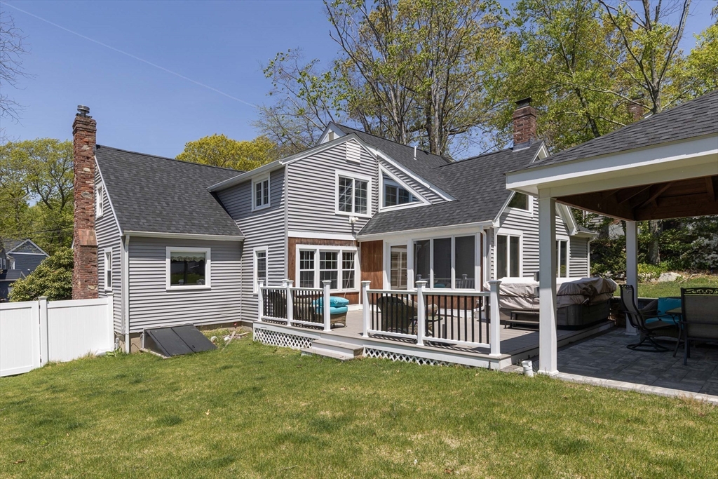 62 Stoughton Road Dedham, MA 02026 - Photo 7 of 34 Gallery Image 7