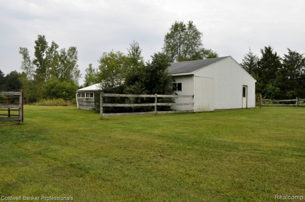 7331 Coldwater Road Flushing, MI 48433 - Photo 67 of 68