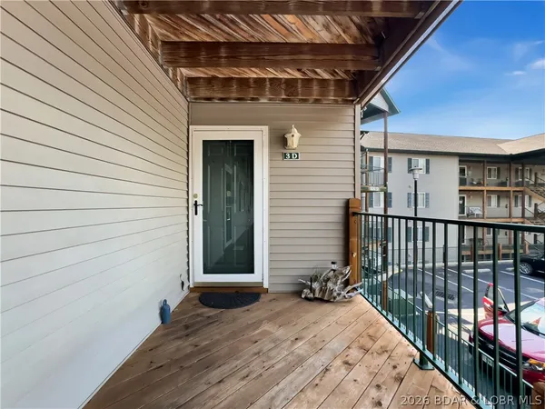 $335,000 | 133 Cedar Glen Court, Unit 3D, Camdenton, MO 65020