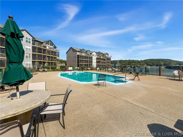 $335,000 | 133 Cedar Glen Court, Unit 3D, Camdenton, MO 65020