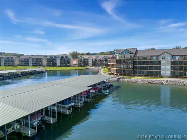 $335,000 | 133 Cedar Glen Court, Unit 3D, Camdenton, MO 65020