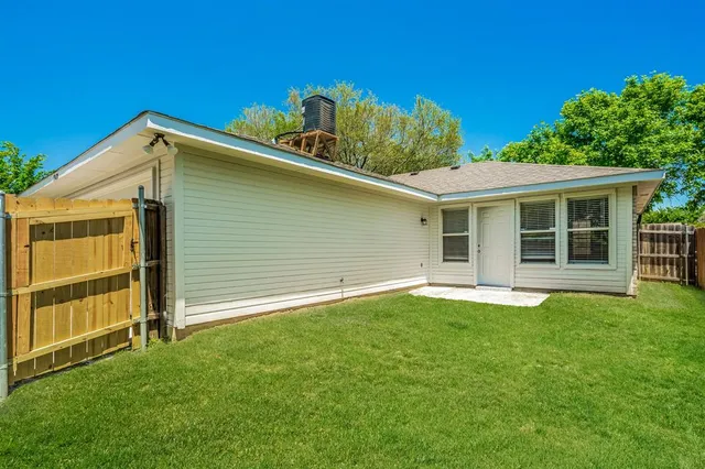 $1,855 | 13428 Vida Lane, Dallas, TX 75253