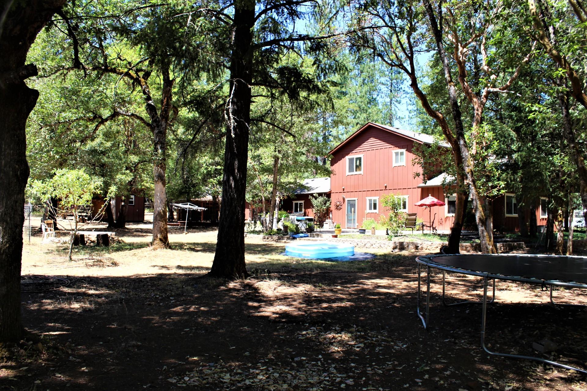 1025 Queens Branch Road Rogue River, OR 97537 - Photo 26 of 35 26
