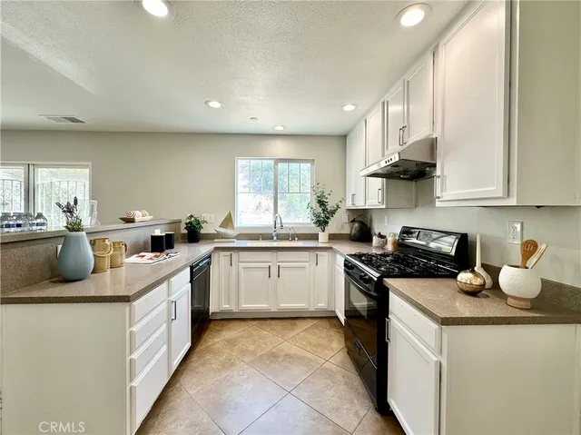 $675,000 | 15793 Willow Drive, Fontana, CA 92337