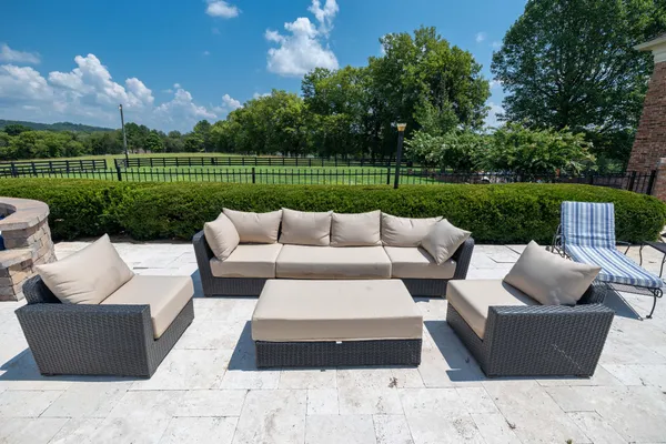 $14,499,000 | 607 Sunnyside Lane, Columbia, TN 38401