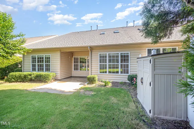 $333,000 | 8007 Crookneck Drive, Angier, NC 27501