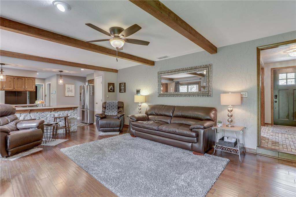 8402 Forward Pass Road Indianapolis, IN 46217 - Photo 11 of 37 Gallery Image 11