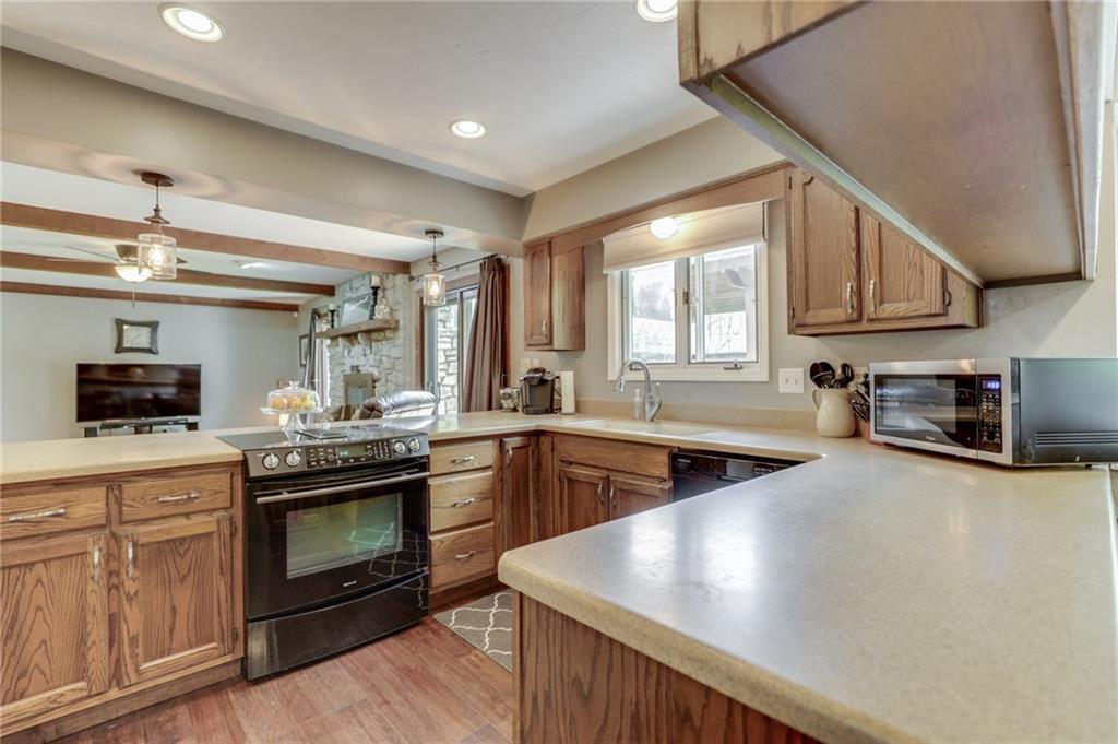 8402 Forward Pass Road Indianapolis, IN 46217 - Photo 15 of 37 Gallery Image 15