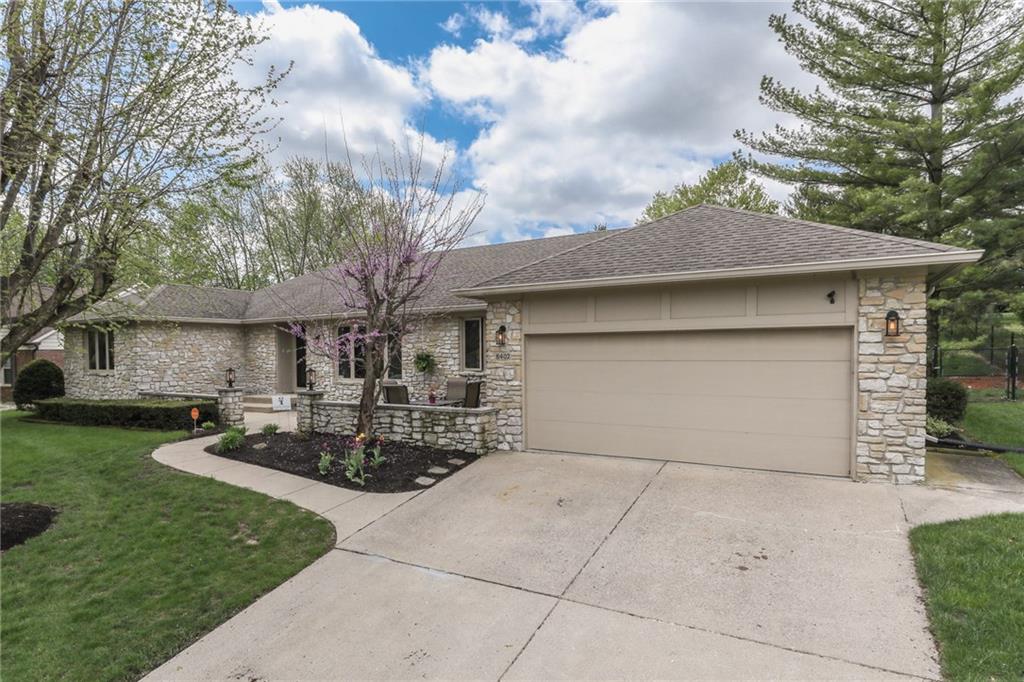 8402 Forward Pass Road Indianapolis, IN 46217 - Photo 3 of 37 Gallery Image 3