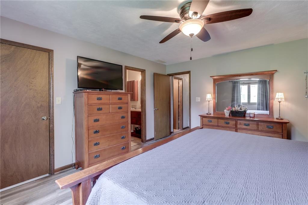 8402 Forward Pass Road Indianapolis, IN 46217 - Photo 24 of 37 Gallery Image 24