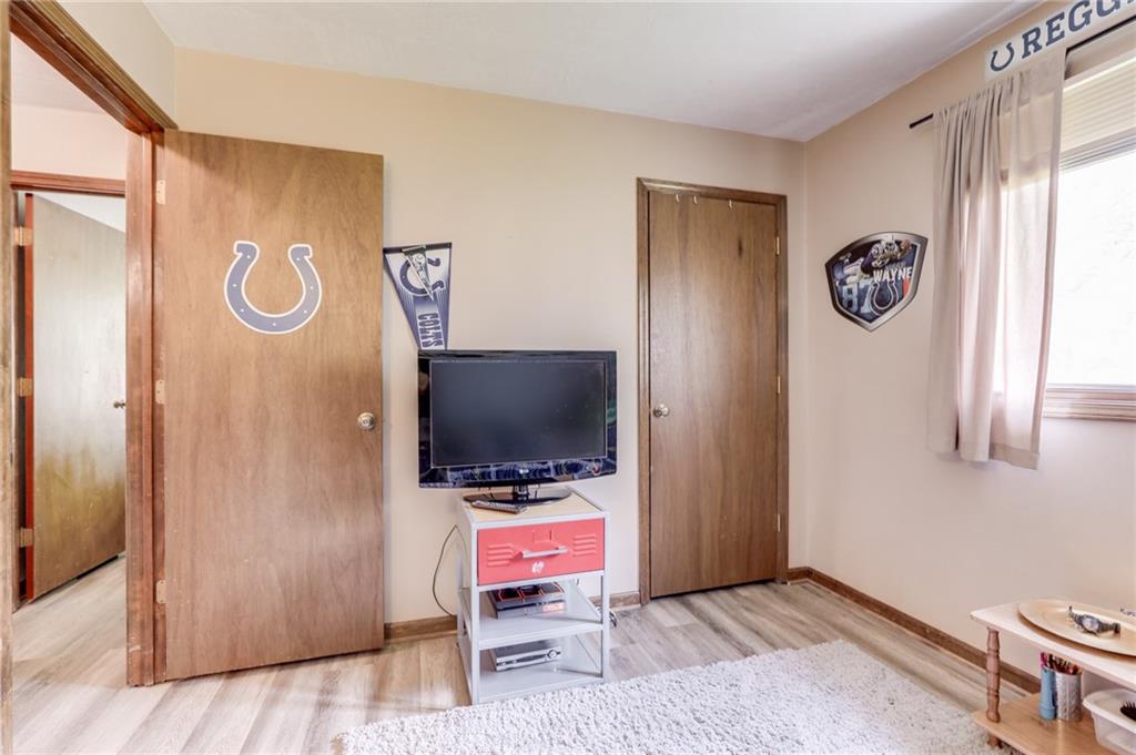 8402 Forward Pass Road Indianapolis, IN 46217 - Photo 30 of 37 Gallery Image 30