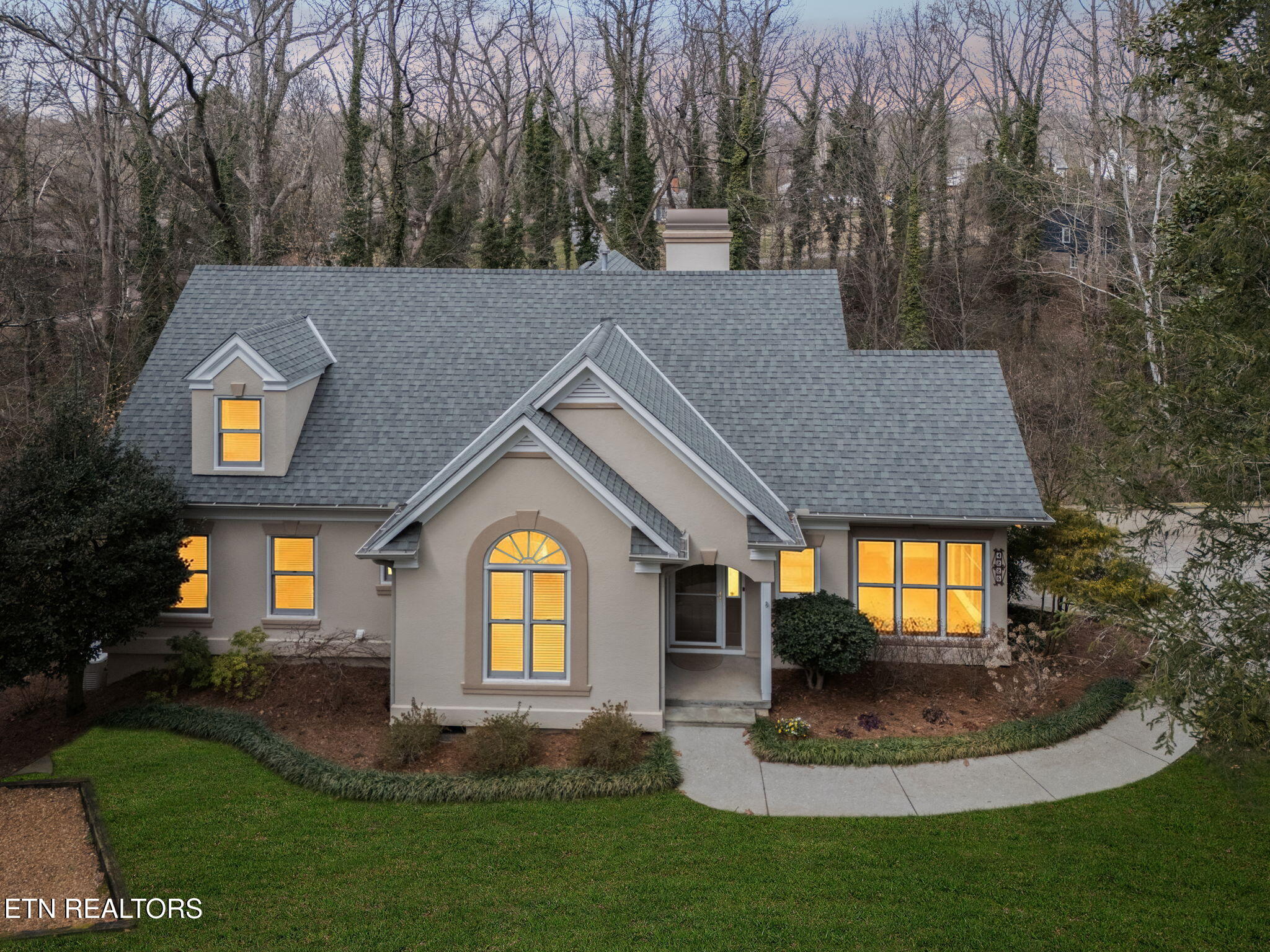 4225 Valencia Road Southwest Knoxville, TN 37919 - Photo 1 of 40 4225 Valencia