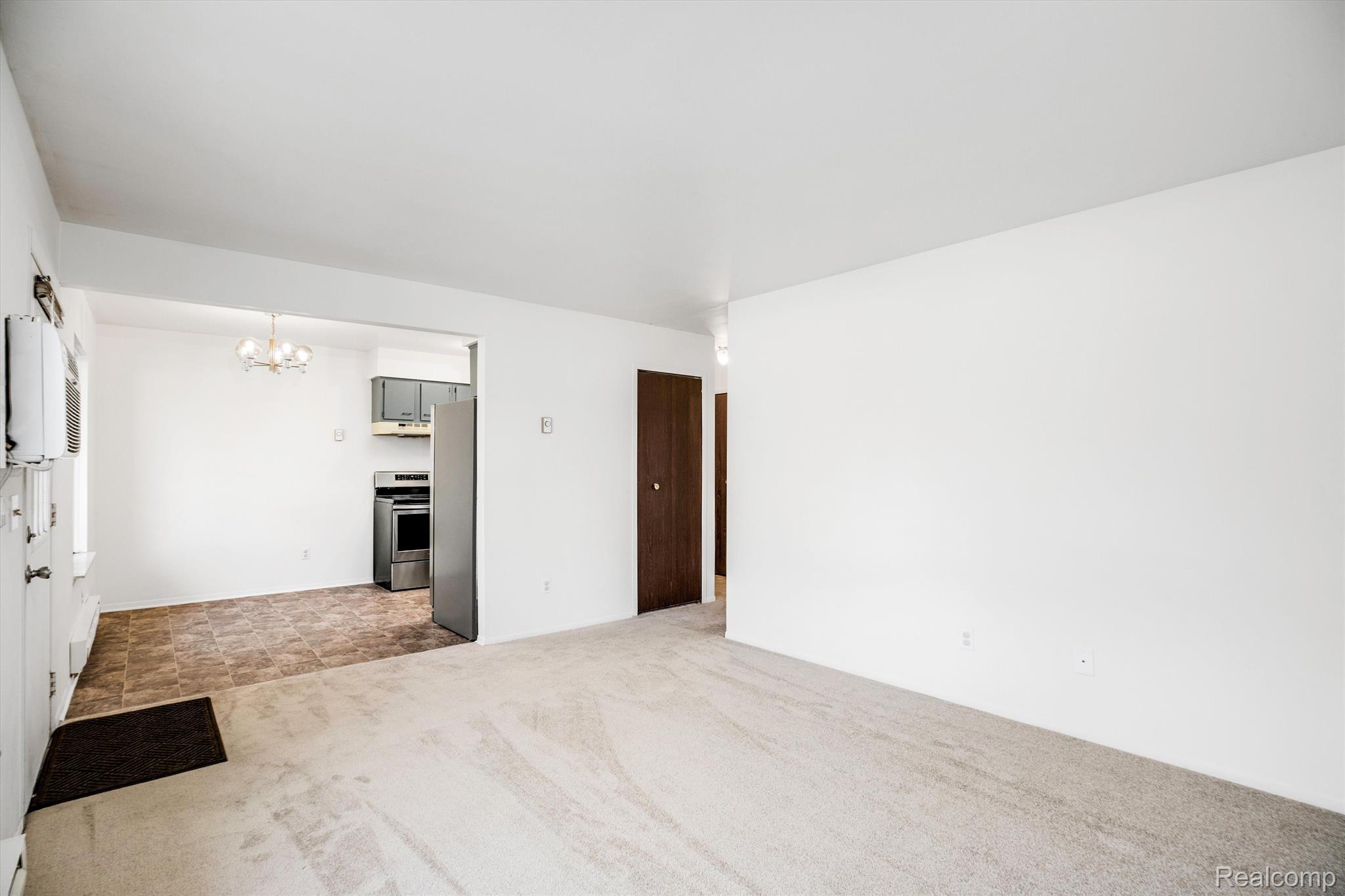 409 West Drahner Road Oxford, MI 48371 - Photo 10 of 18 Gallery Image 10