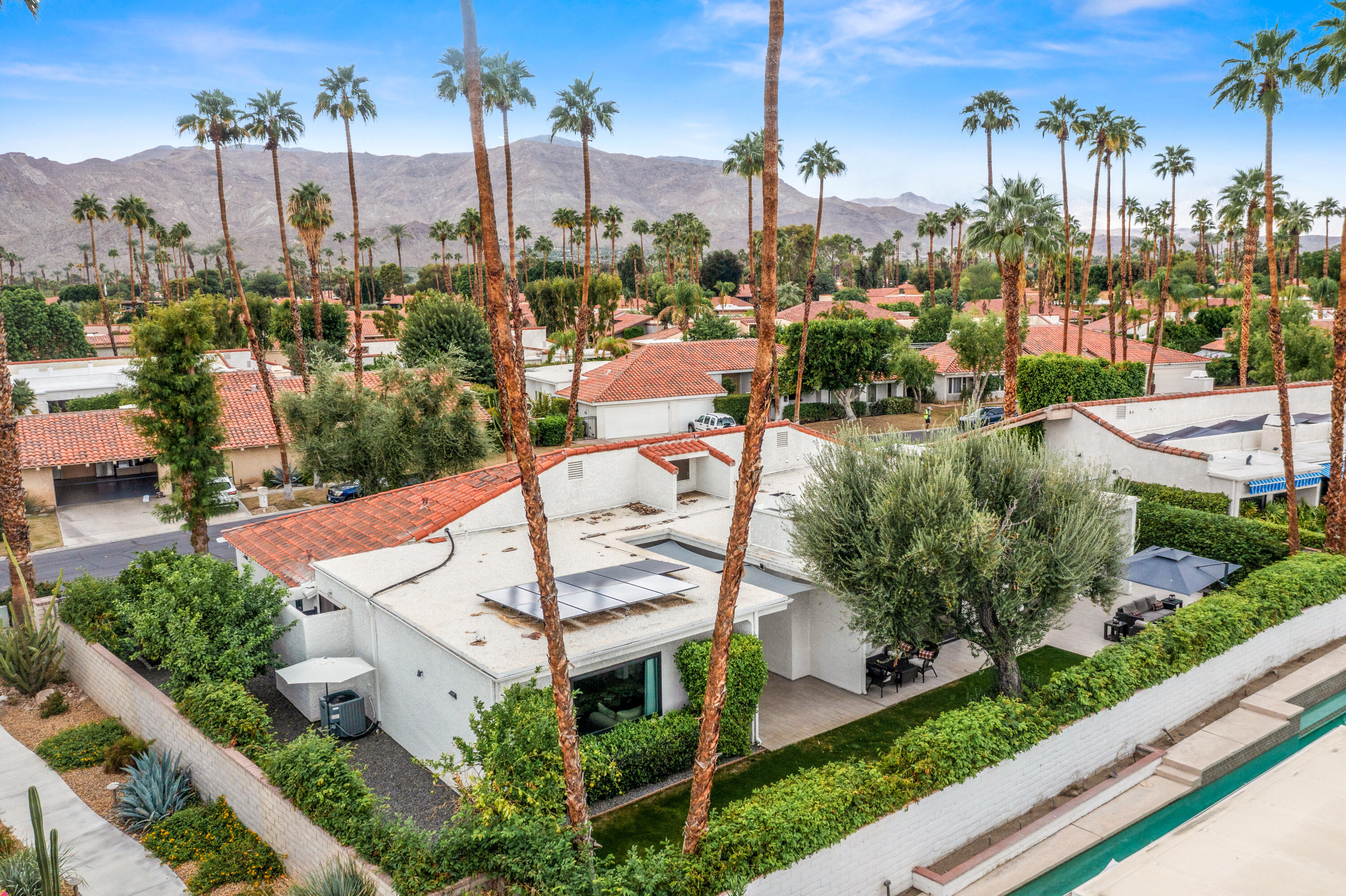 87 Magdalena Drive Rancho Mirage, CA 92270 - Photo 35 of 37 .