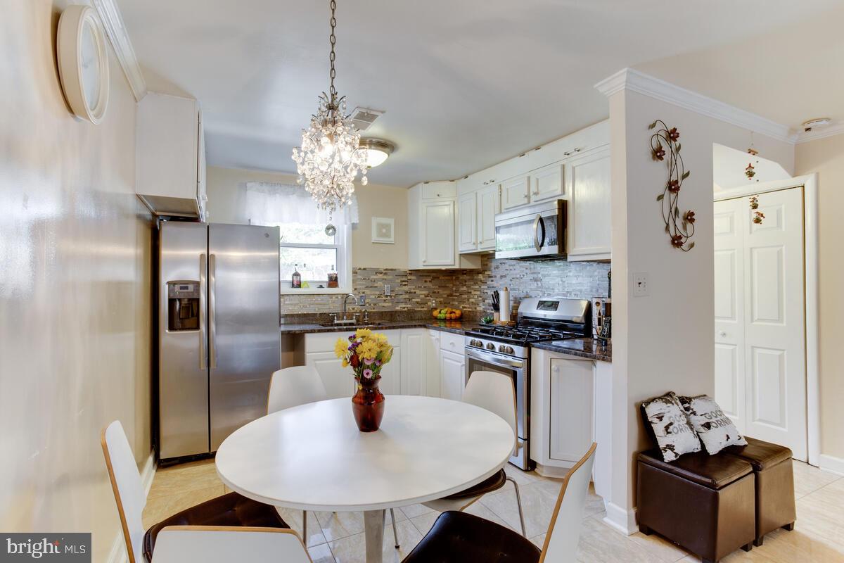 14365 Bel Pre Drive Silver Spring, MD 20906 - Photo 14 of 32