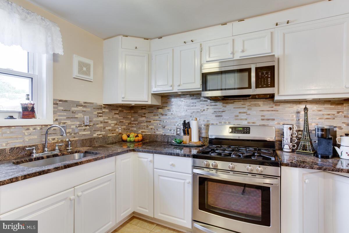 14365 Bel Pre Drive Silver Spring, MD 20906 - Photo 18 of 32