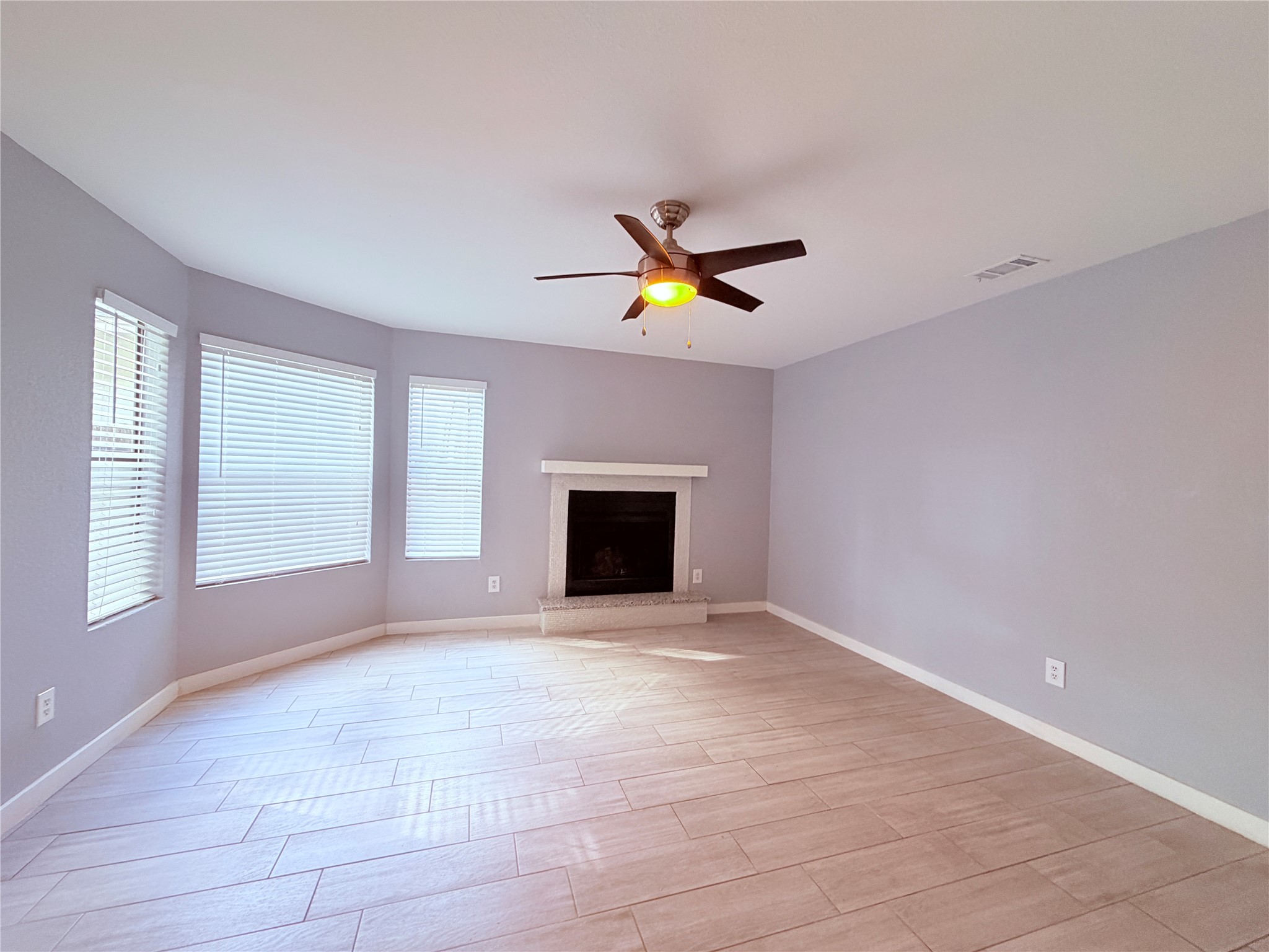8801 Schick Road, Unit B Austin, TX 78729 - Photo 7 of 22 Gallery Image 7