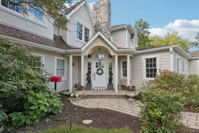 $899,999 | 6619 Palma Lane, Morton Grove, IL 60053