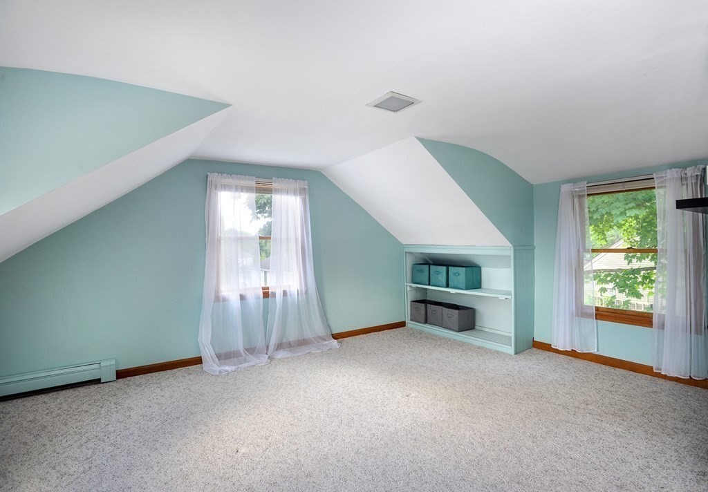 10 Sagamore Road Weymouth, MA 02191 - Photo 11 of 32 Gallery Image 11