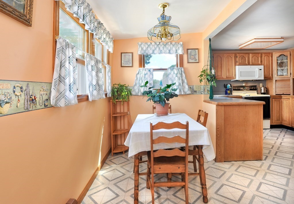 10 Sagamore Road Weymouth, MA 02191 - Photo 7 of 32 Gallery Image 7