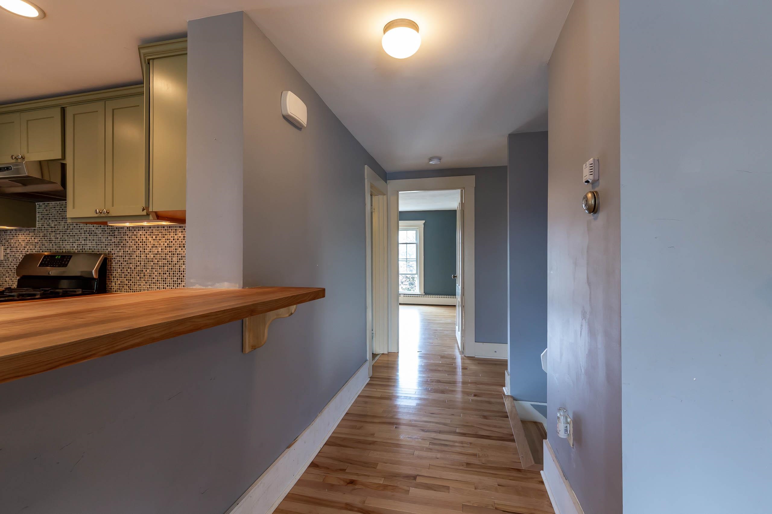 77 Centre Street Concord, NH 03301 - Photo 12 of 27