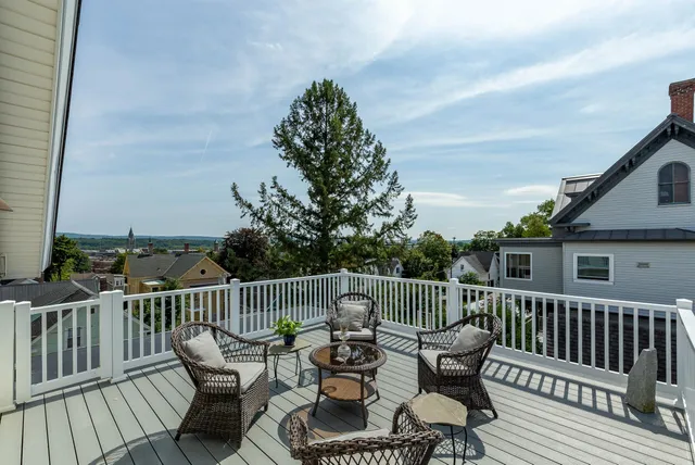 $2,595 | 77 Centre Street, Concord, NH 03301