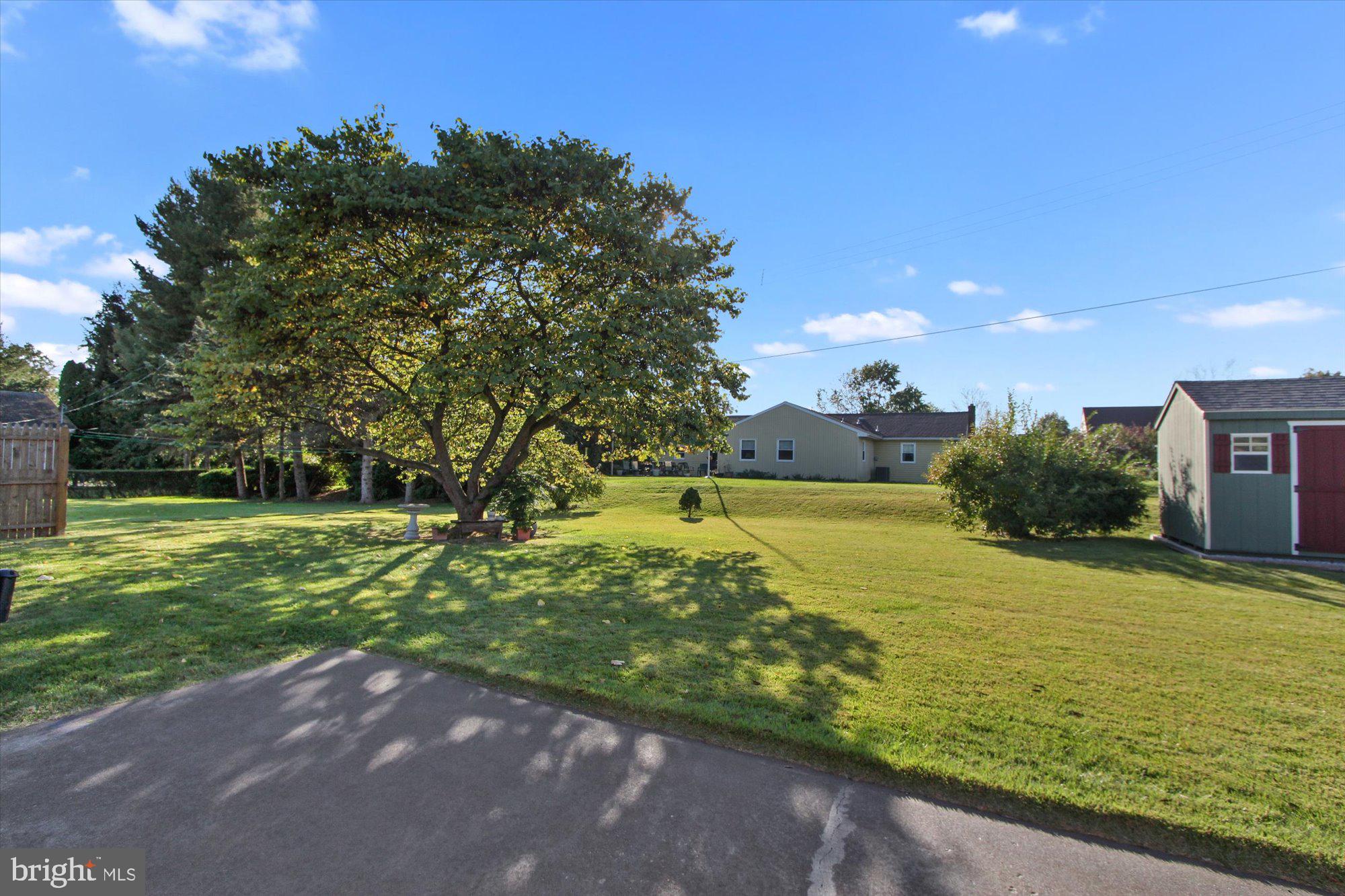 2465 Dunbar Road York, PA 17408 - Photo 26 of 28