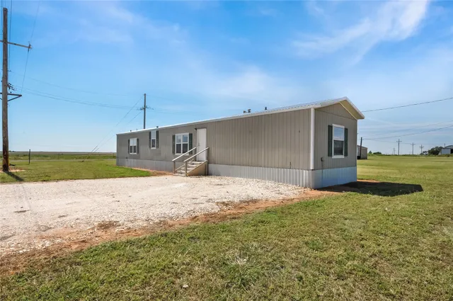 a view of a outdoor space