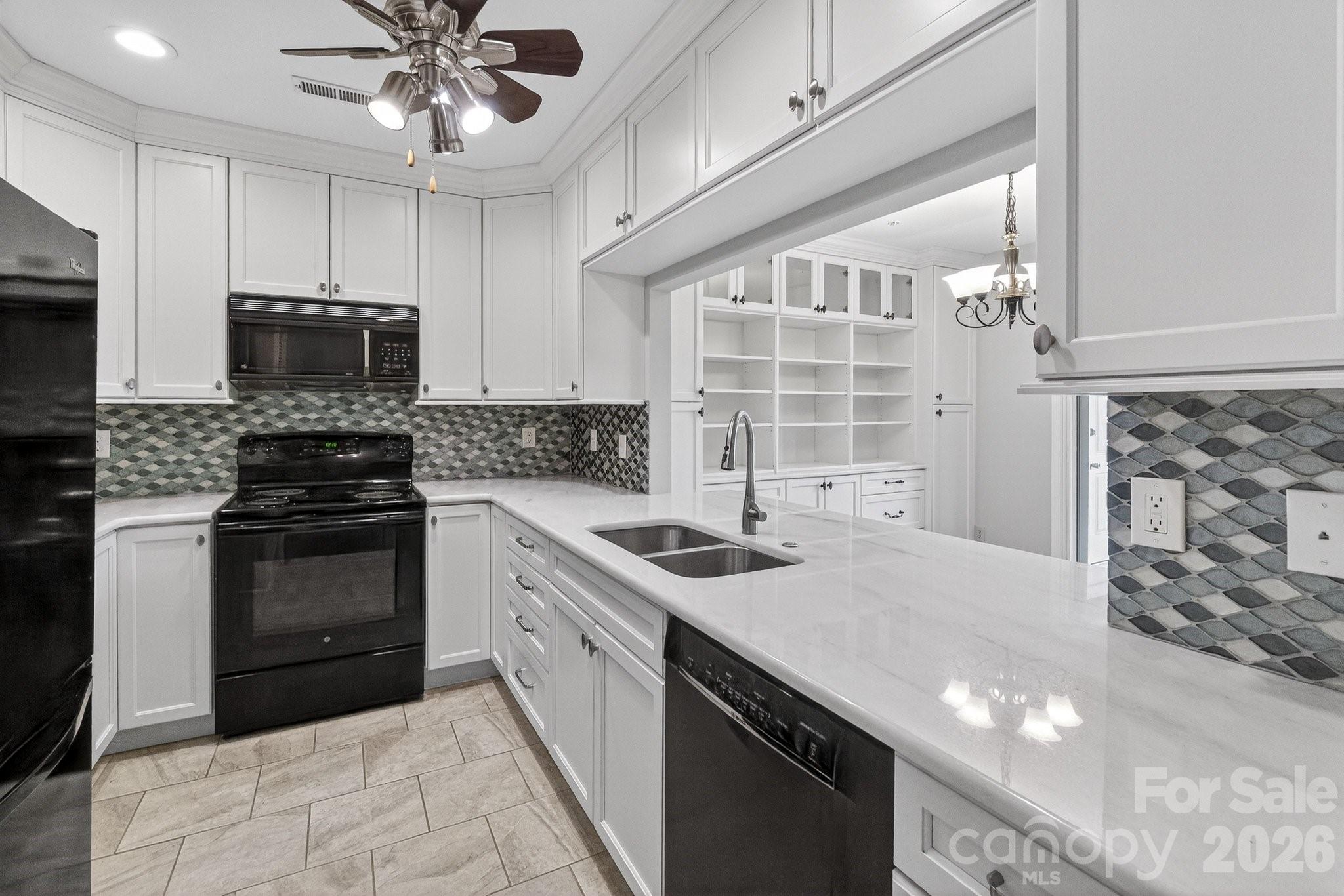 19819 Henderson Road, Unit J Cornelius, NC 28031 - Photo 8 of 34