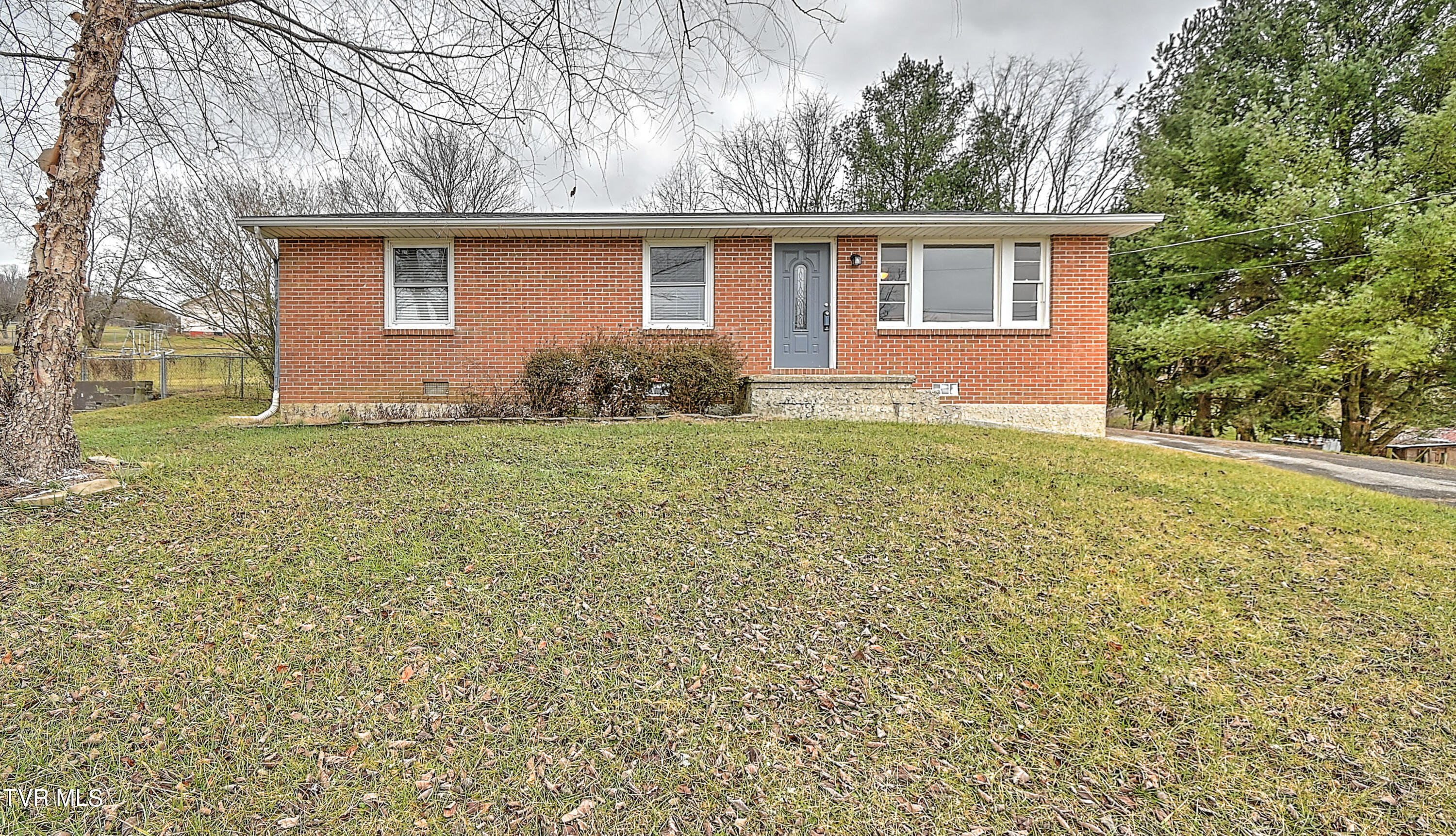 15246 Spring Valley AF-2
