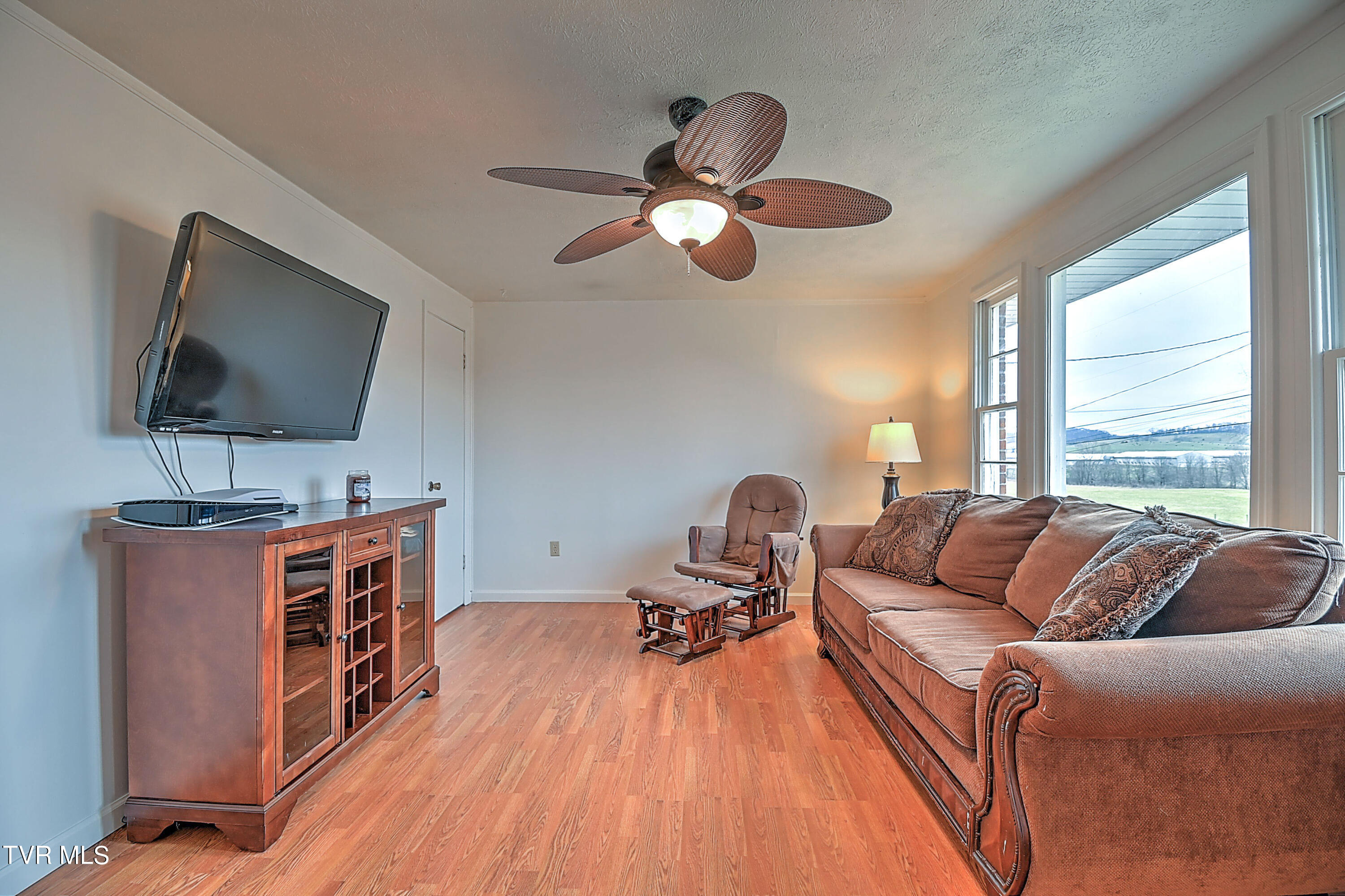 15246 Spring Valley Road Abingdon, VA 24210 - Photo 5 of 29 15246 Spring Valley AF-26
