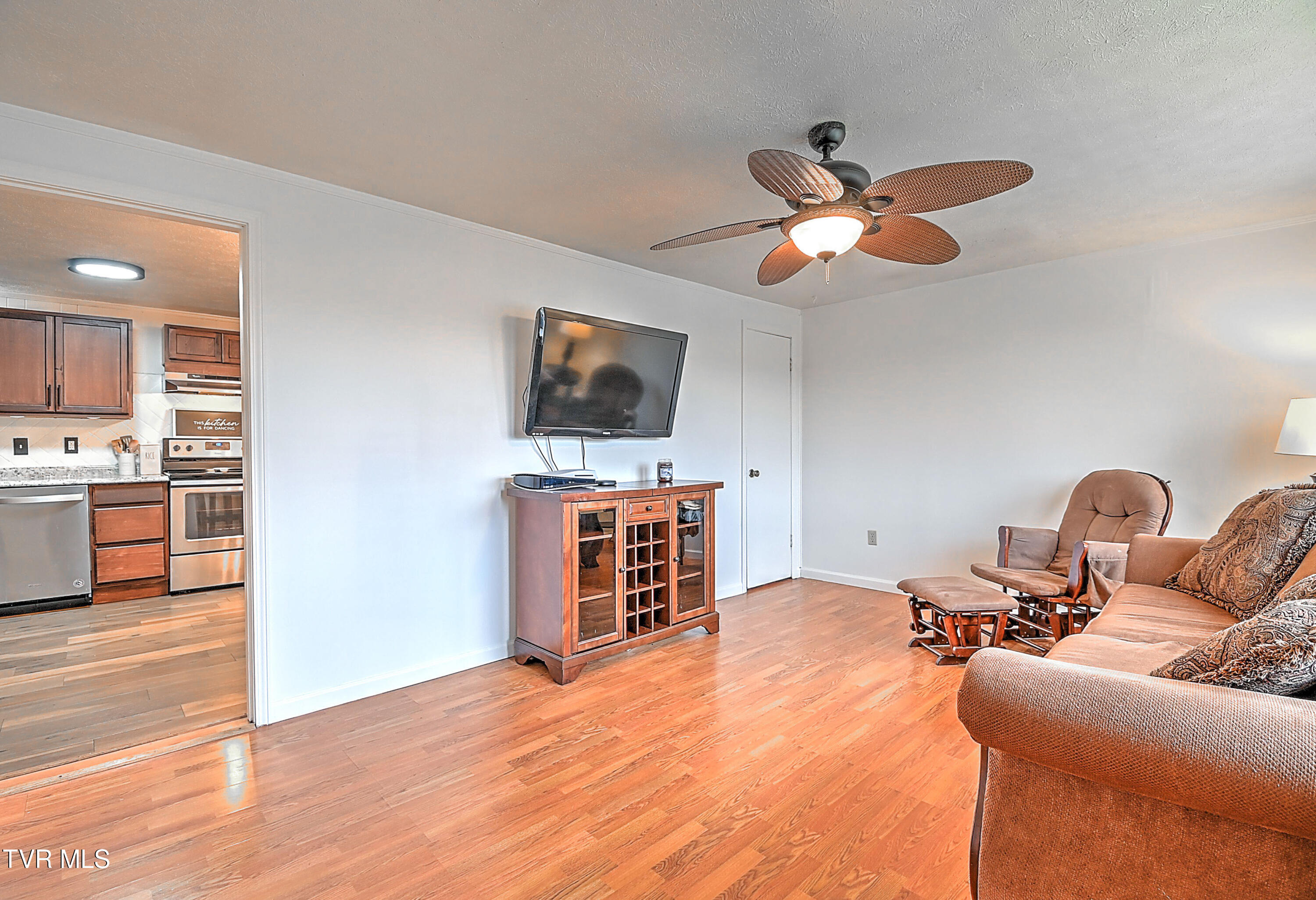 15246 Spring Valley Road Abingdon, VA 24210 - Photo 6 of 29 15246 Spring Valley AF-23
