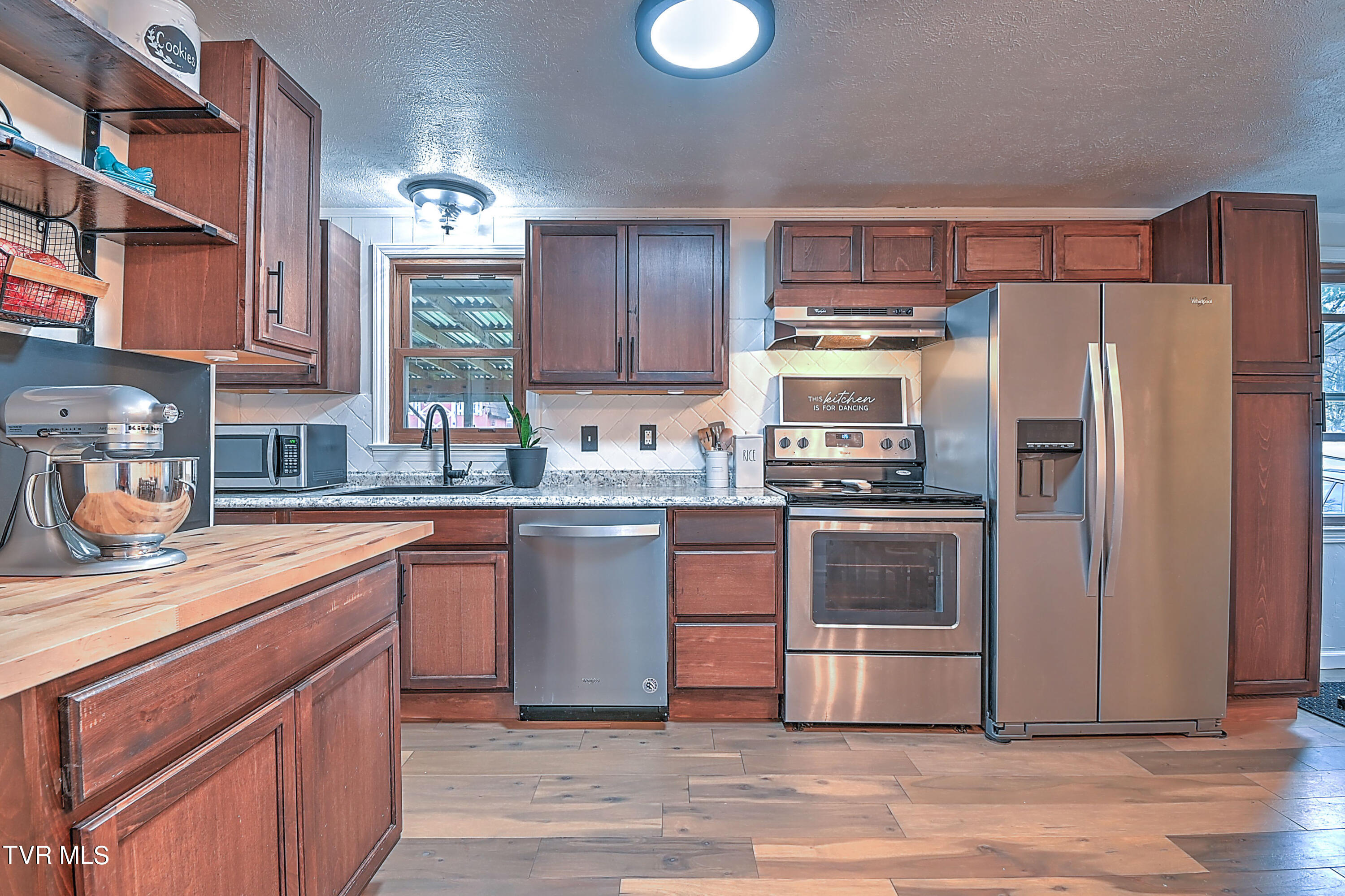 15246 Spring Valley Road Abingdon, VA 24210 - Photo 7 of 29 15246 Spring Valley AF-11