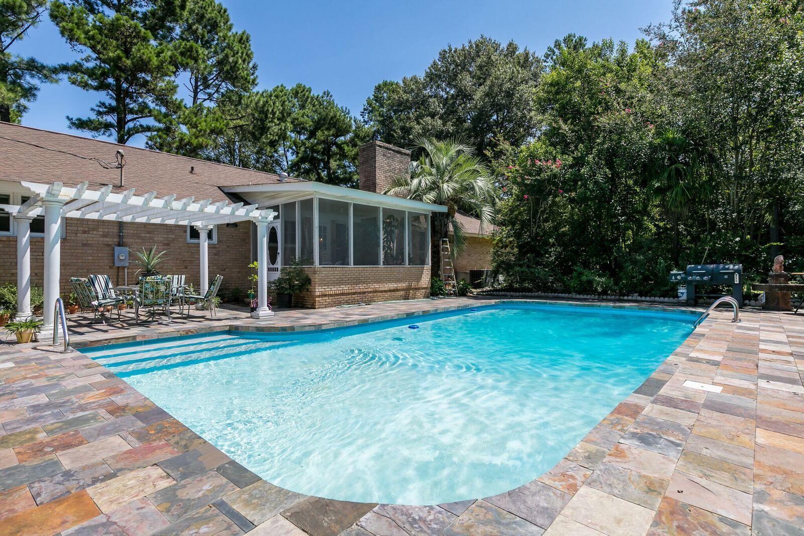 593 Myers Road Summerville, SC 29486 - Photo 4 of 43 12--FULL