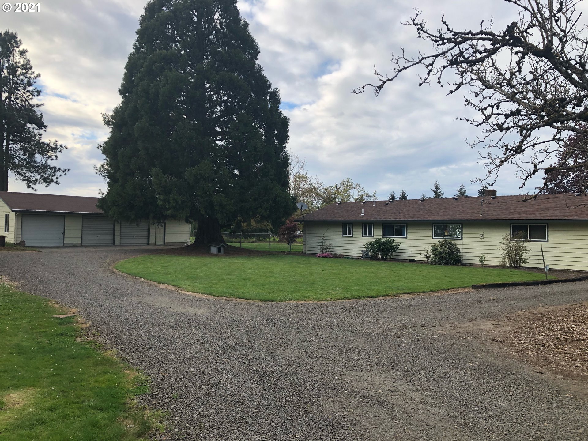 16775 Butteville Road Northeast Woodburn, OR 97071 - Photo 19 of 24 Gallery Image 19