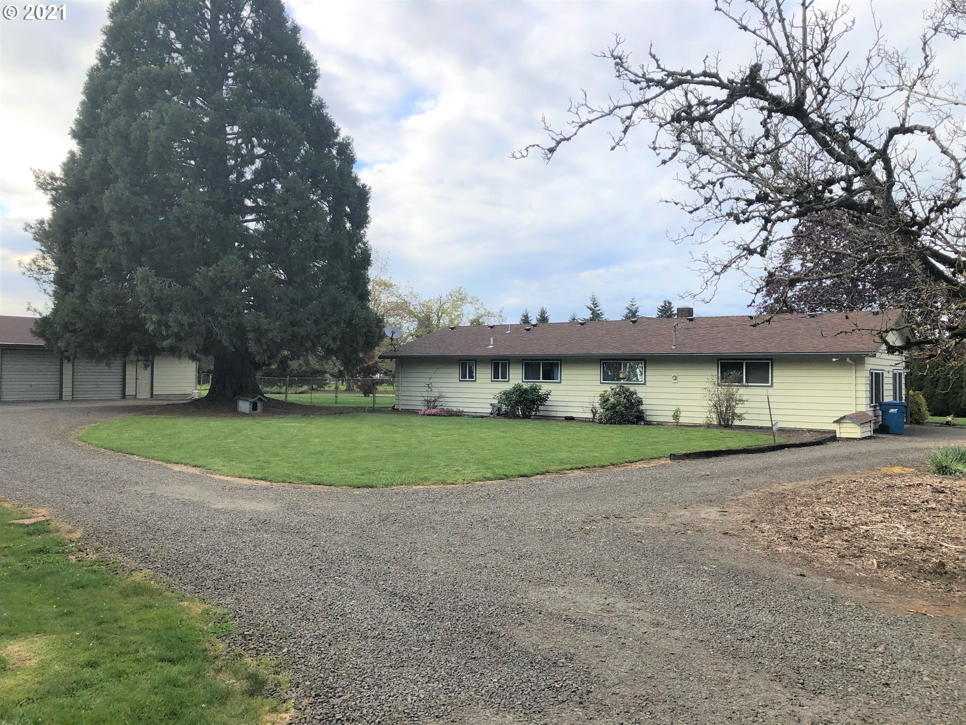 16775 Butteville Road Northeast Woodburn, OR 97071 - Photo 20 of 24 Gallery Image 20